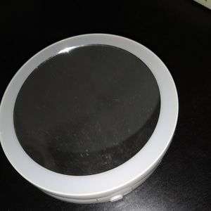 Light up mirror